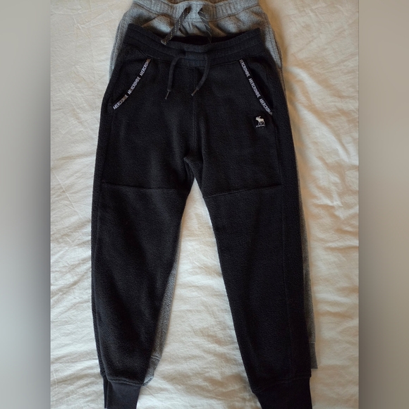 Bundle of Boys Abercrombie Kids Cat & Jack Sweatpants Size 8/10 - Picture 8 of 14